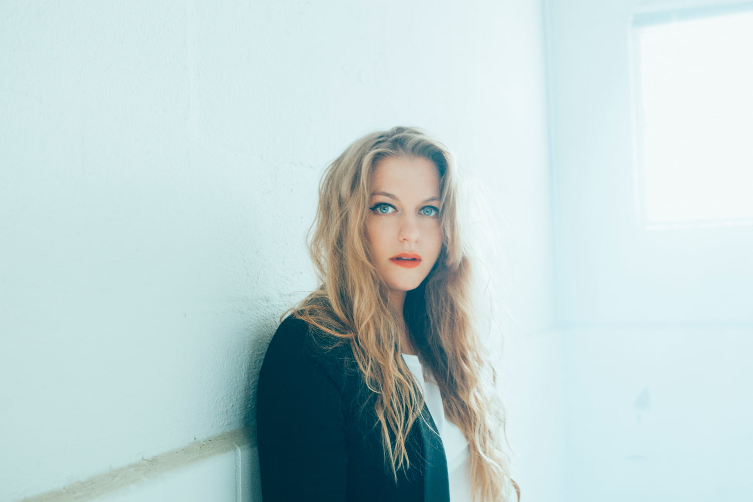 Jo Harman (full band show) plus support, Emrys the Brave