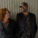 Sarah Jane Morris & Trio perform The Acoustic Sisterhood